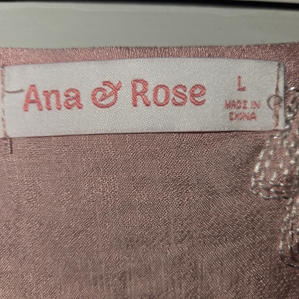 Ava & Rose Women's L  Floral Embroidered Top - Picture 6 of 12